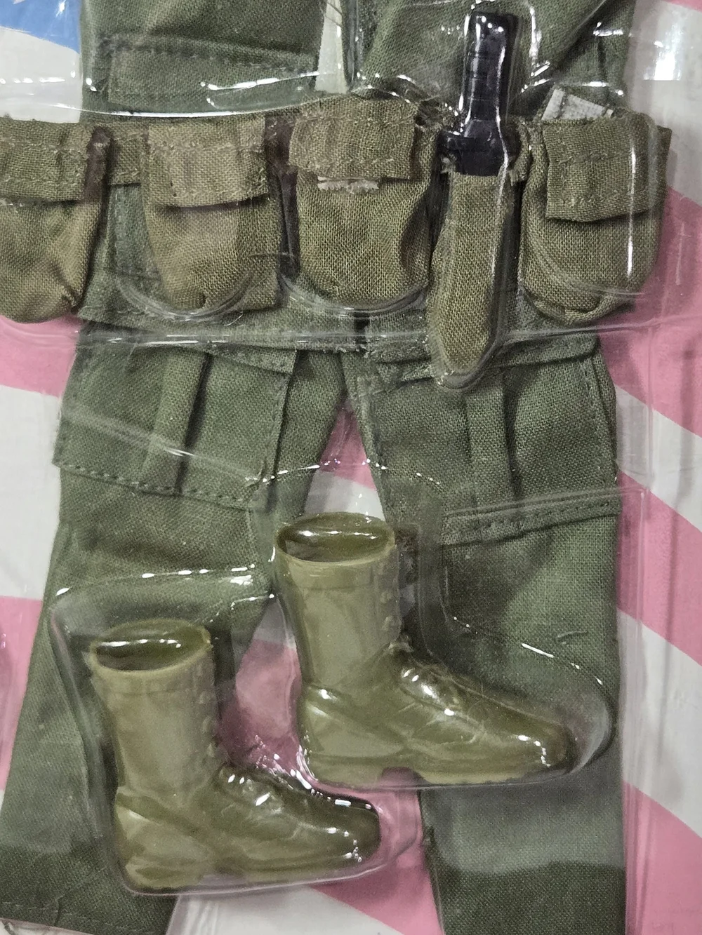 U.S. Serviceman Air Cavalry Action Figure Outfit - Olive Green